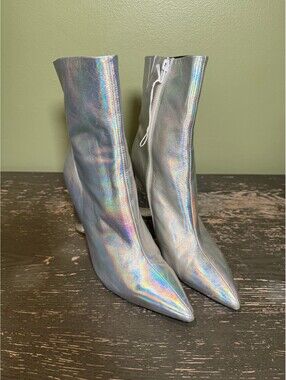 Jeffrey Campbell lustful iridescent clear boot with block heel size 9.5